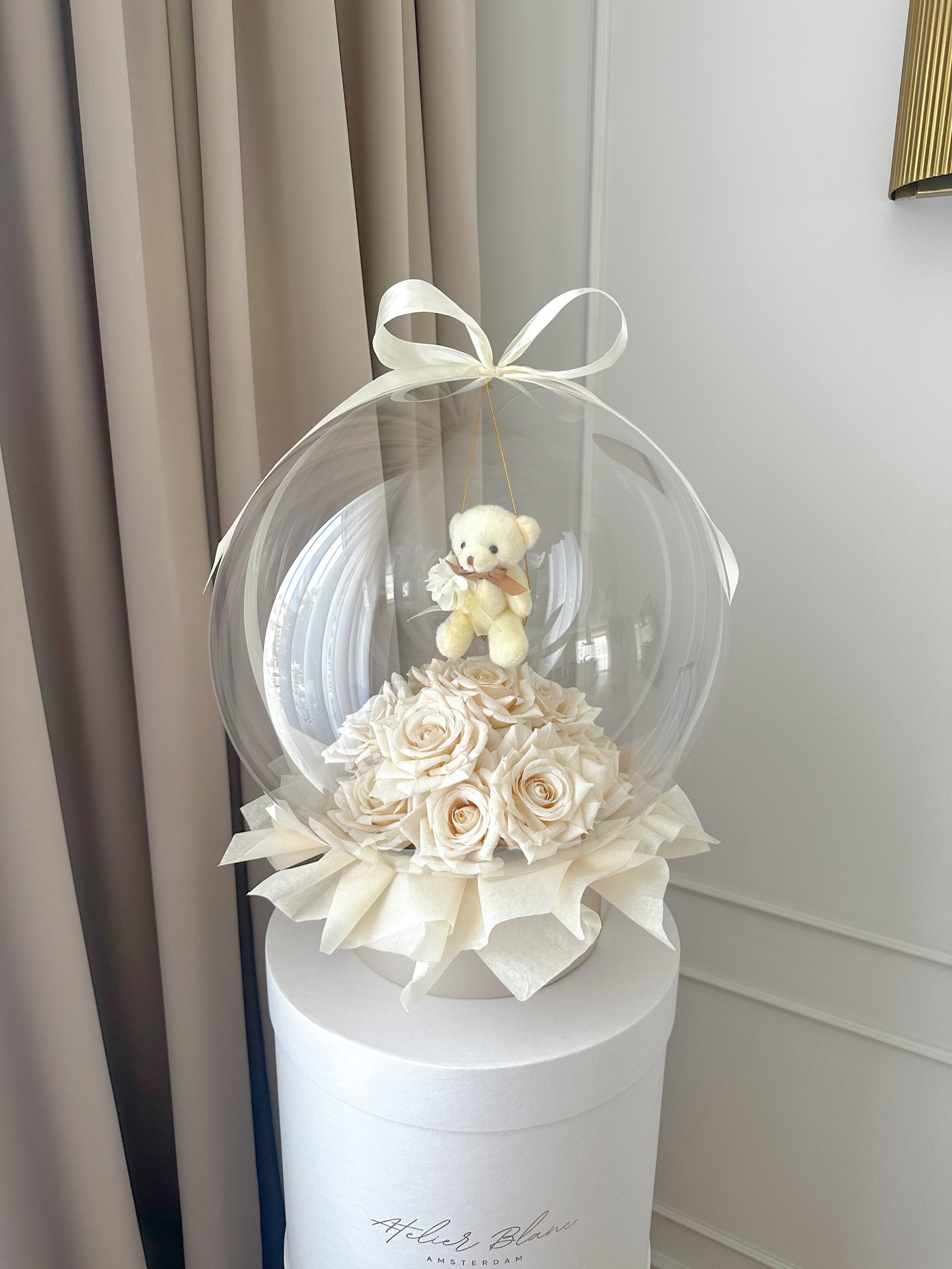 beer in ballon - bear balloon - beer - stuffed balloon - gevulde ballon - knuffel ballon - cuddly toy - teddy bear - kraam cadeau