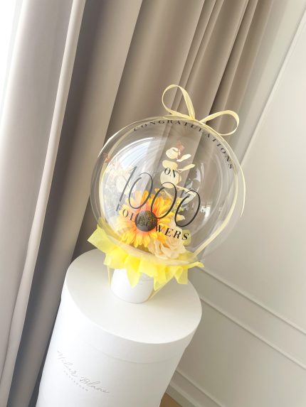 flower balloon - stuffed balloon - bloem ballon - bloem in ballon - bloemen in ballon - flowers in balloon